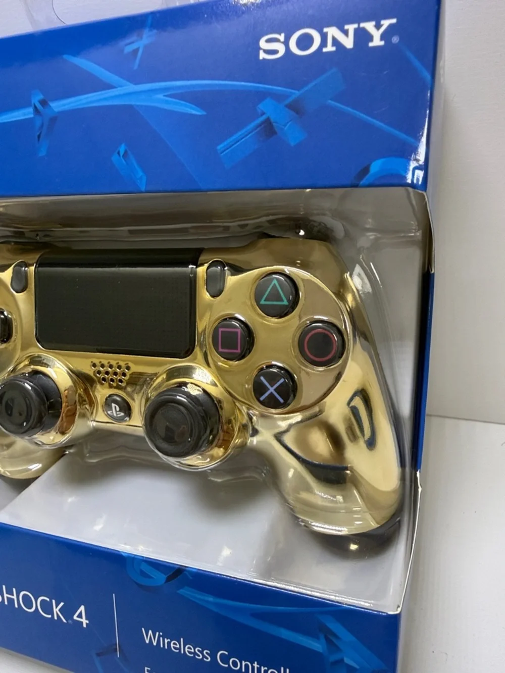 Sony DualShock 4 Wireless Controller - Metallic Gold